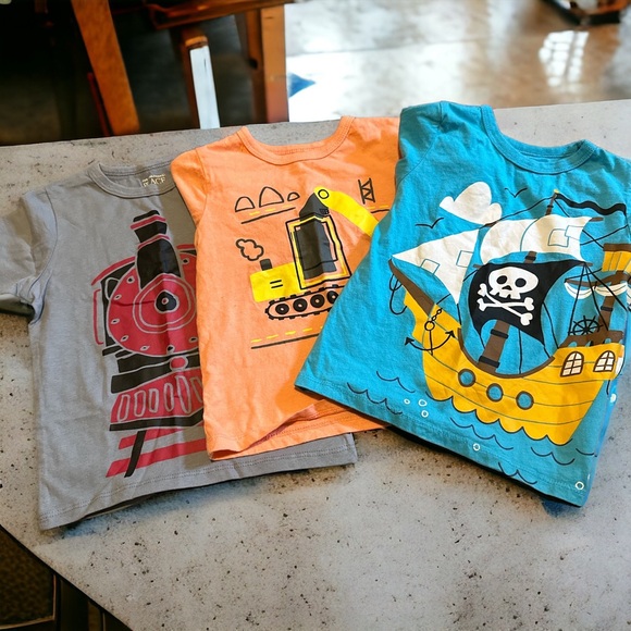 Children’s place trio set of tops for boys - Picture 1 of 1